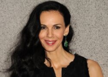 L'Wren Scott
