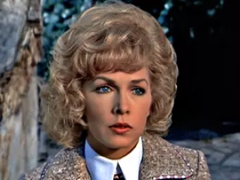 Stella Stevens